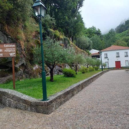 Casa Abrigo Do Lagar Vila Amares Exterior foto